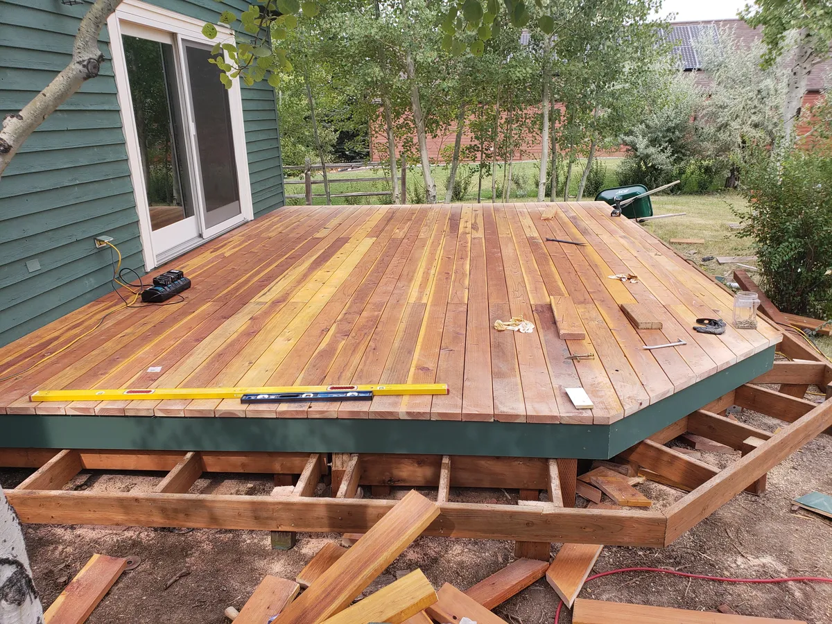 Multi-level cedar deck on residential home in Bozeman